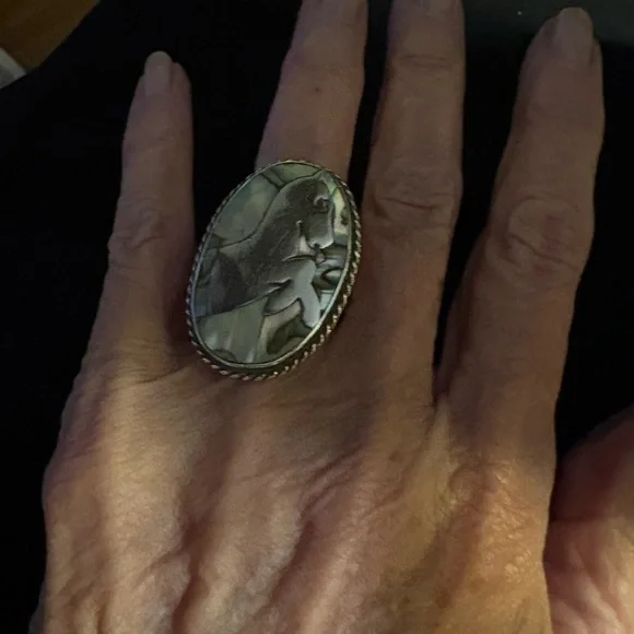 Vintage abalone  and sterling silver ring. Size 6 - Picture 4 of 8